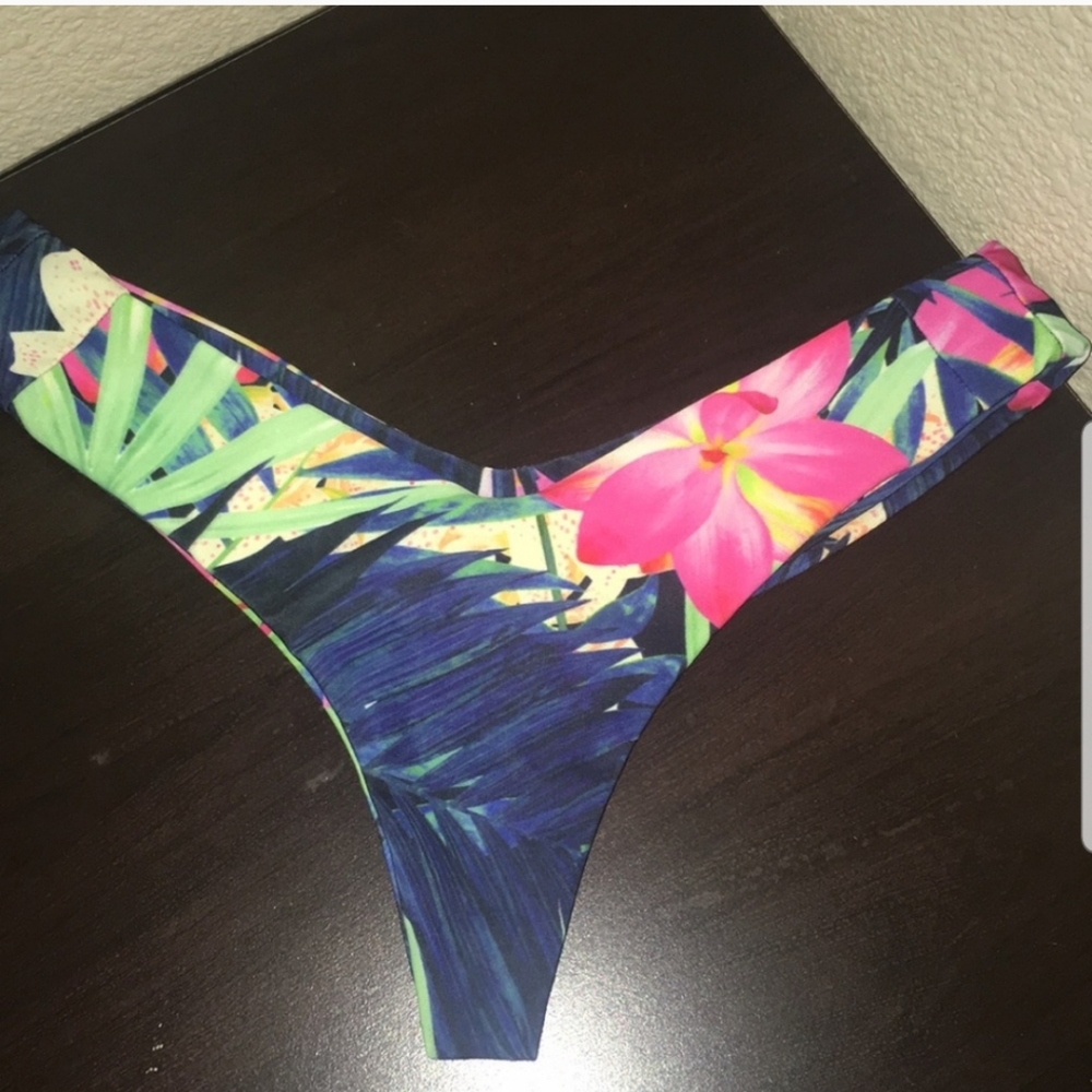 Stone fox bottoms